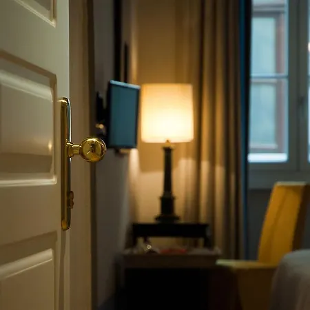 Black 5 Guest house Florence