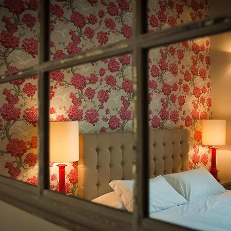 Guest house Black 5